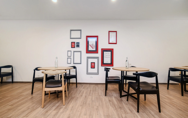 OYO Townhouse 067 Chattarpur