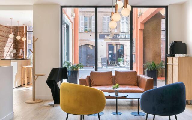 Hotel Innes by HappyCulture