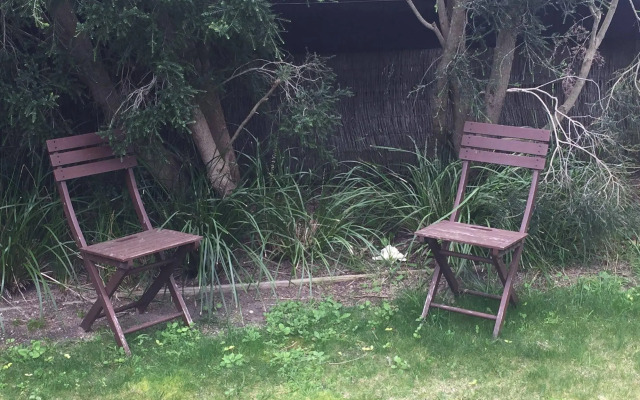Springtide Studio Apartments