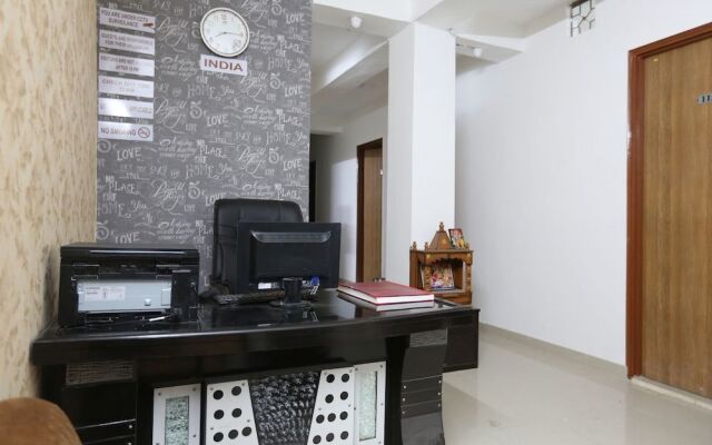 OYO 44400 Retreat Inn