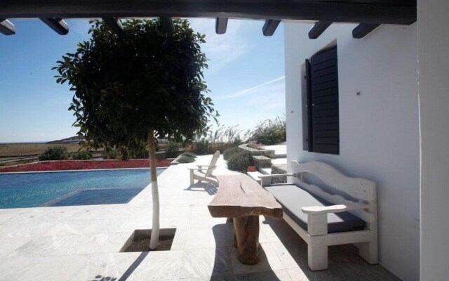 Villa Alexanthia