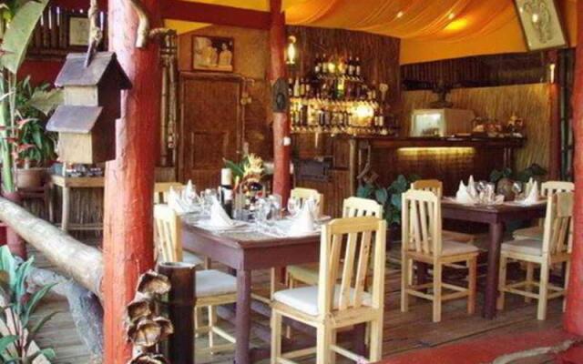 Bamboo Country Lodge
