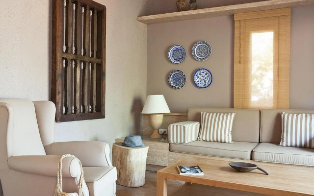 Dionysos Hotel