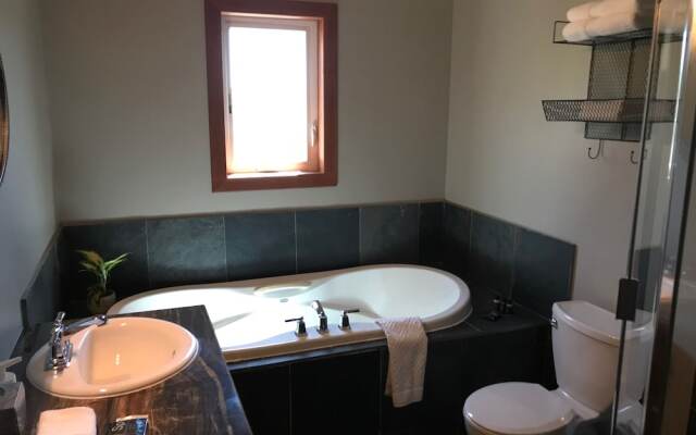Wesbert Winery & Guest Suites