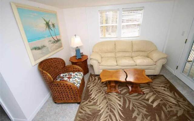 437 - LongLook Beachhouse