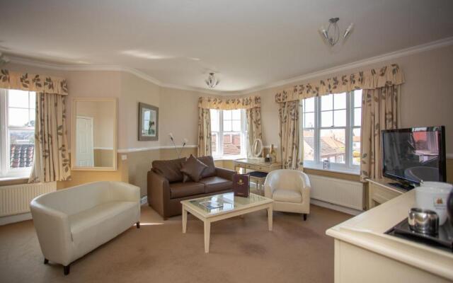 Отель Sea Marge