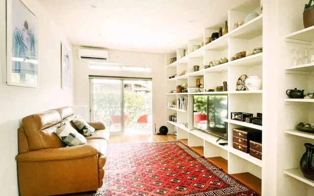 Akizuki Gallery House