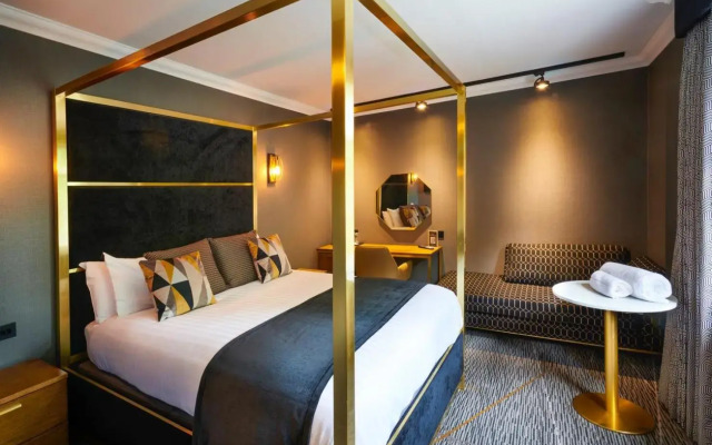 The Royal Toby Hotel