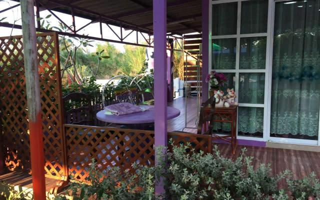 Baandin Resort and Restaurant