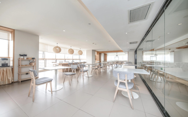 Ji Hotel (Hangzhou Wulin Square, Wenhui Mansion)