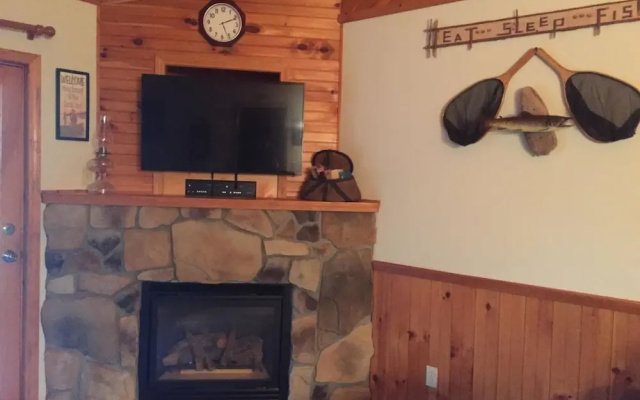 Rough Cut Lodge