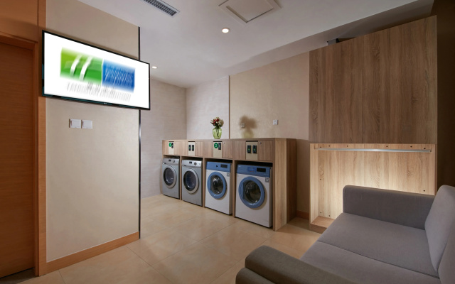 Holiday Inn Express Tangshan Downtown by IHG