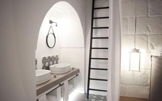 Gatto Bianco Polignano