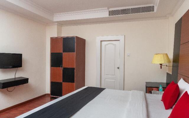 OYO 12075 Hotel Regalia Retreat