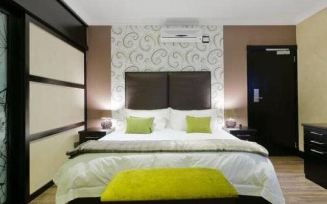 Executive Suites at 555