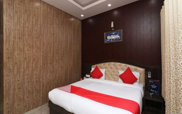 OYO 1125 Hotel City Point