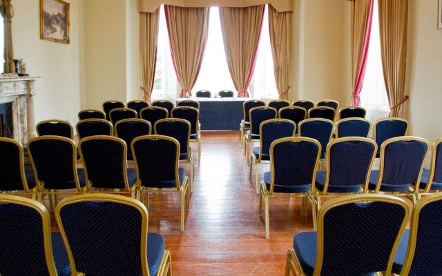 Moyvalley Hotel & Golf Resort