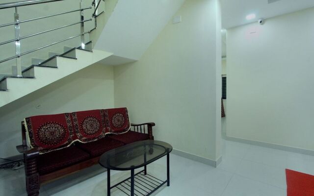 Oyo 26193 Hotel Maple Suites