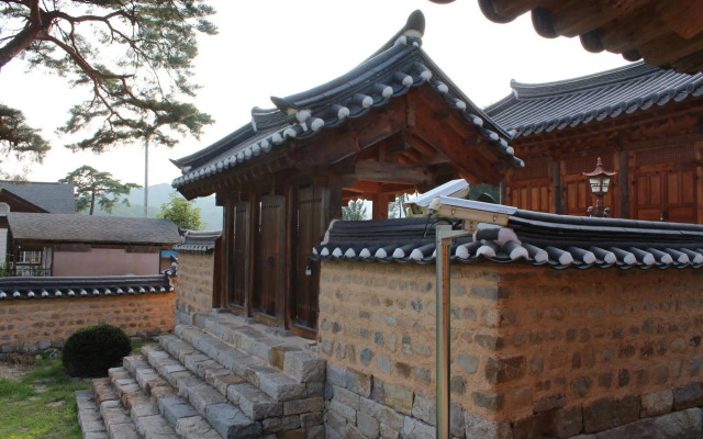 Ongyejongtaek Sambaekdang