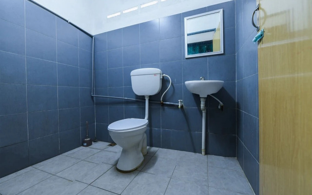 OYO 90589 The Jungle Cabin House