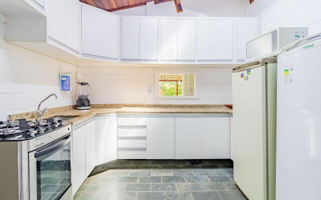 GB69 Excelente Casa 4/4 a 400m da Praia