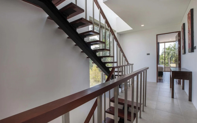 Modern 3BR Pool Access Villa Argent 6