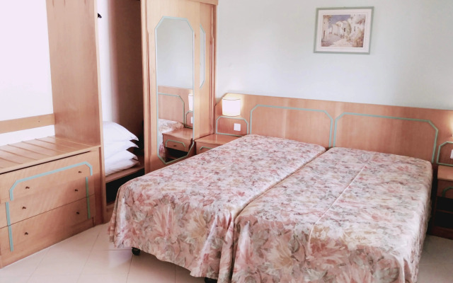 Ondamar Hotel