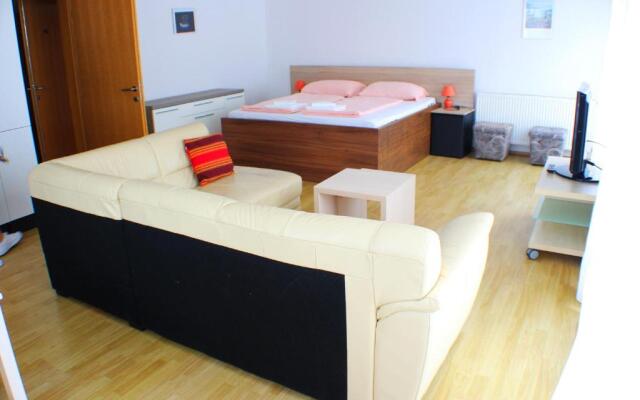 Bokun Apartments III