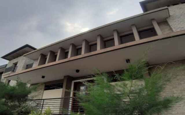 Oyo 3110 Md Mansion