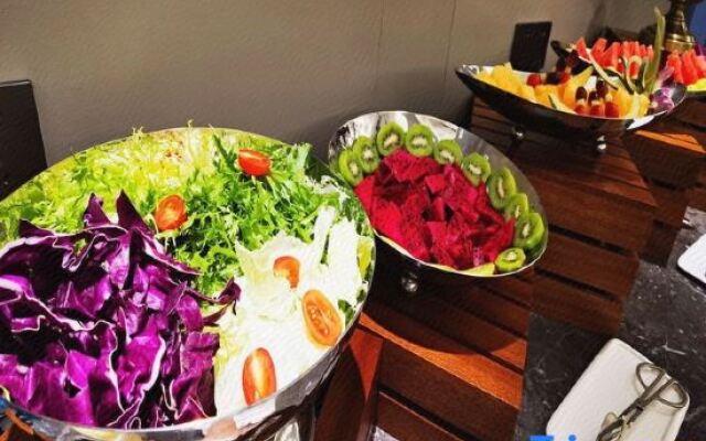 Home Inn Selected (Shanghai Daning International Plaza)