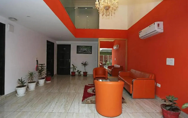 LA Rooms
