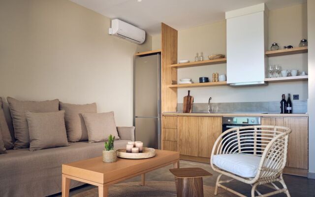 Oceanis Luxury Suites