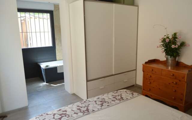 App. 100m2 avec jardin proche plages