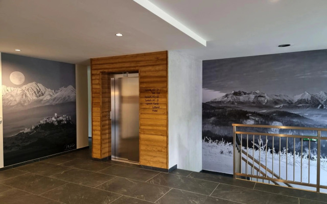 Monte Amnis Apartment