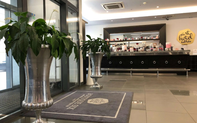 Elaya Vienna City West