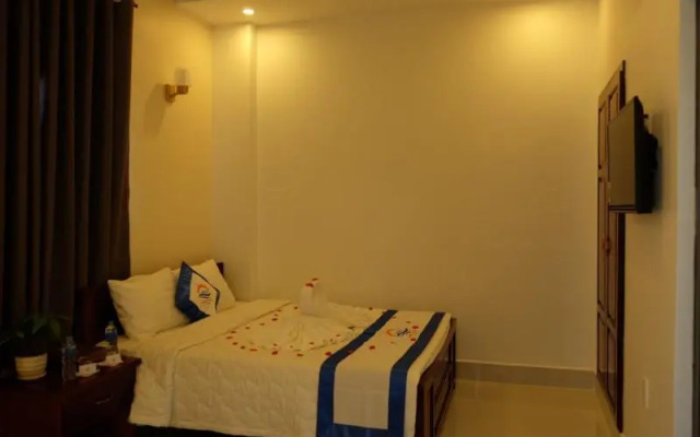 Happy View Hotel by ZUZU