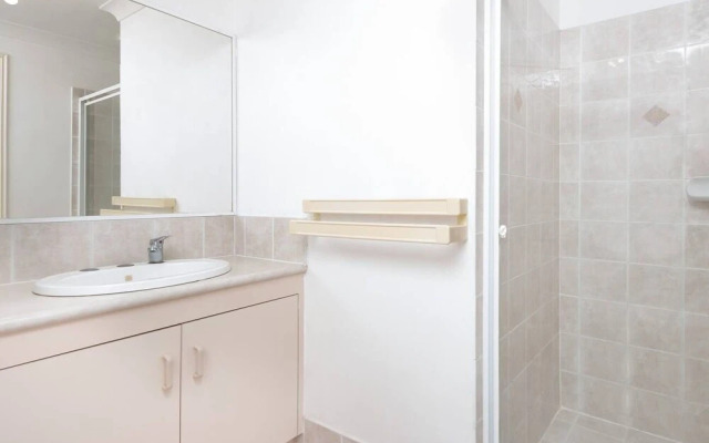 Relax Open View Townhouse for Family Qca018