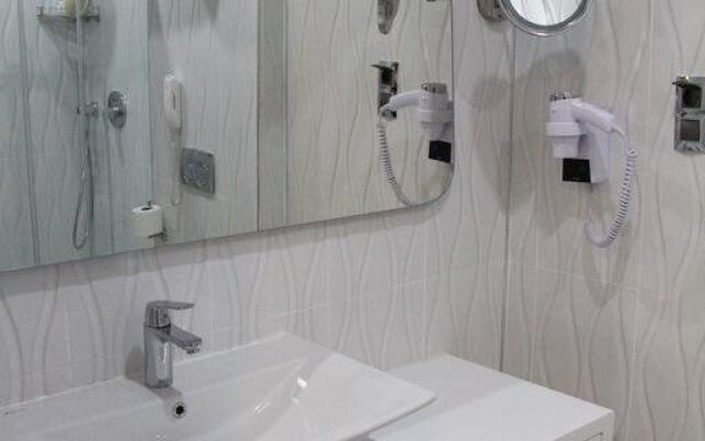 White Line Boutique Hotel