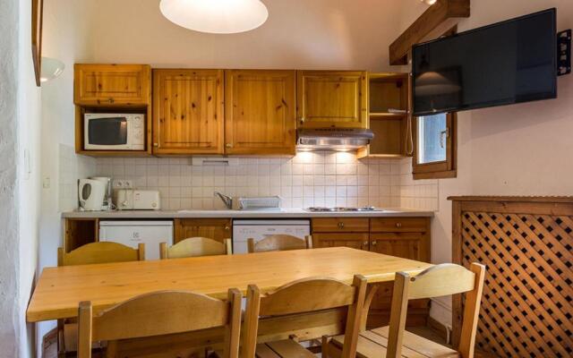 Appartement Val-d'Isère, 2 pièces, 6 personnes - FR-1-519-21