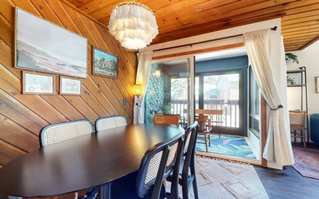 Courchevel #5 2 Bedroom Condo by Redawning
