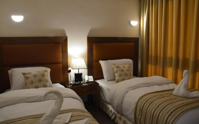 Saray Hotel