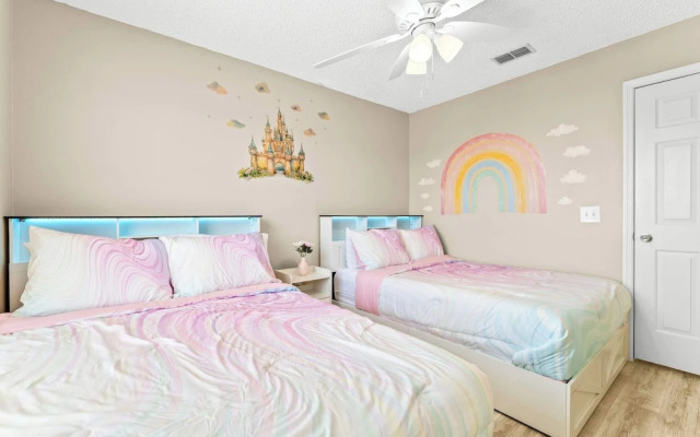 Jasmine Breeze Home for 12