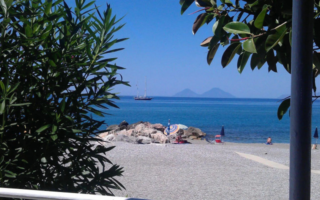 Hotel Ristorante La Scogliera