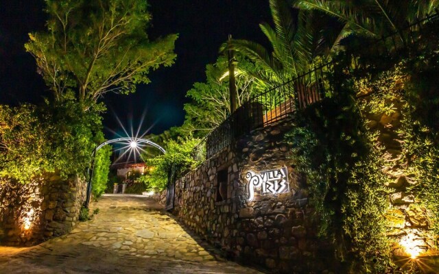Amazing Home in Milatos, Lasithi With Wifi and 3 Bedrooms