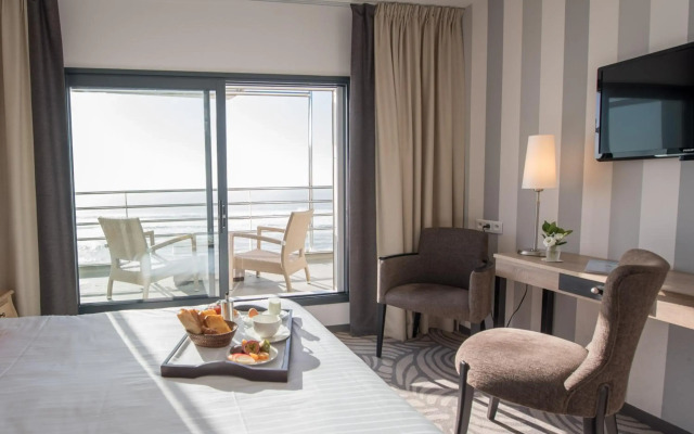 Atlantic Hotel & Spa