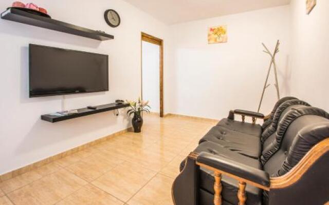 Vacation Apartment Lanzarote Rent a car "A"