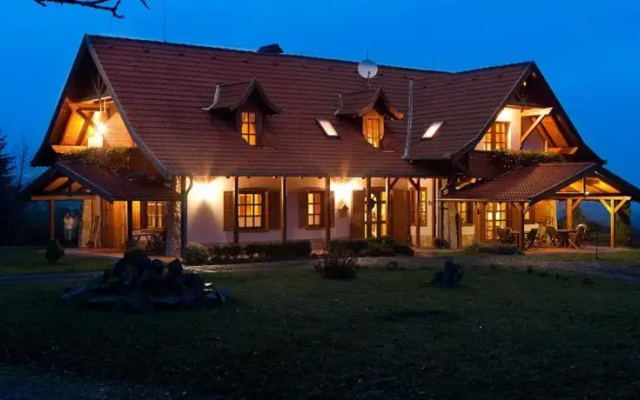 Hanga Guesthouse