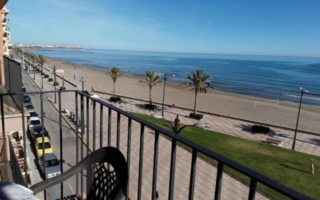 Apartamento 1 línea playa Porsa playa Alboraya