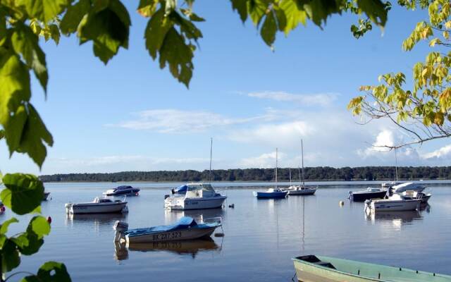 Modern Apartment in Lively Lacanau-océan