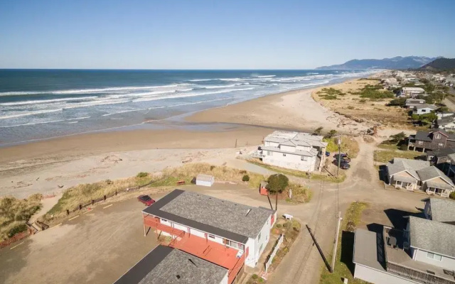 Getaway Oceanfront Lodging